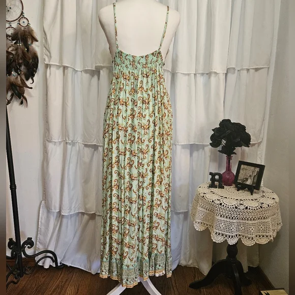 NWT Fun And Flirty Crochet Halter Style Maxi Dress - Picture 5 of 14